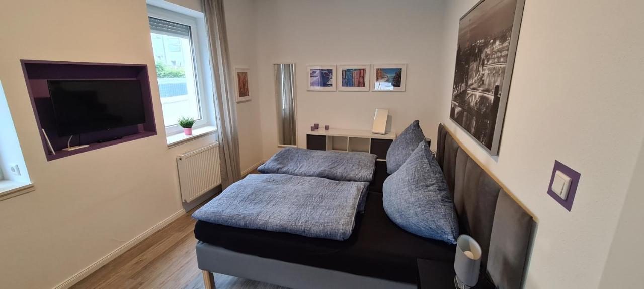 Appartement Lavendel, Ferienwohnung Mit Eigenem Eingang Wie Ein Kleines Haus Bad Salzuflen Exterior photo