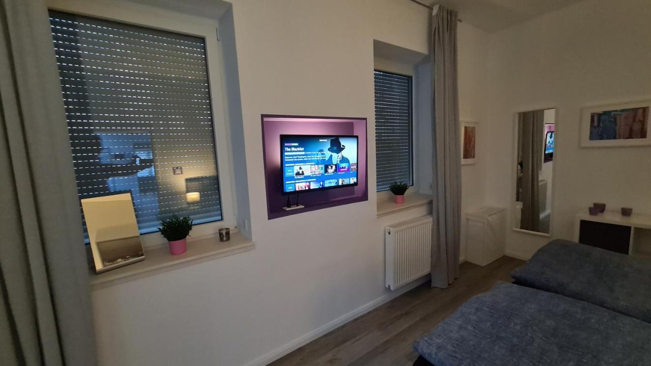 Appartement Lavendel, Ferienwohnung Mit Eigenem Eingang Wie Ein Kleines Haus Bad Salzuflen Exterior photo