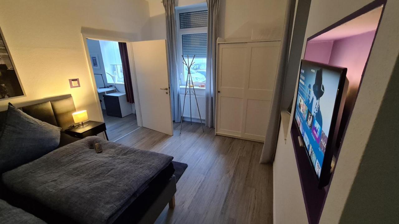 Appartement Lavendel, Ferienwohnung Mit Eigenem Eingang Wie Ein Kleines Haus Bad Salzuflen Exterior photo